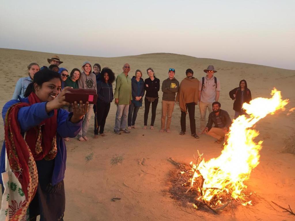 Sunny Desert Camp Kūri 외부 사진