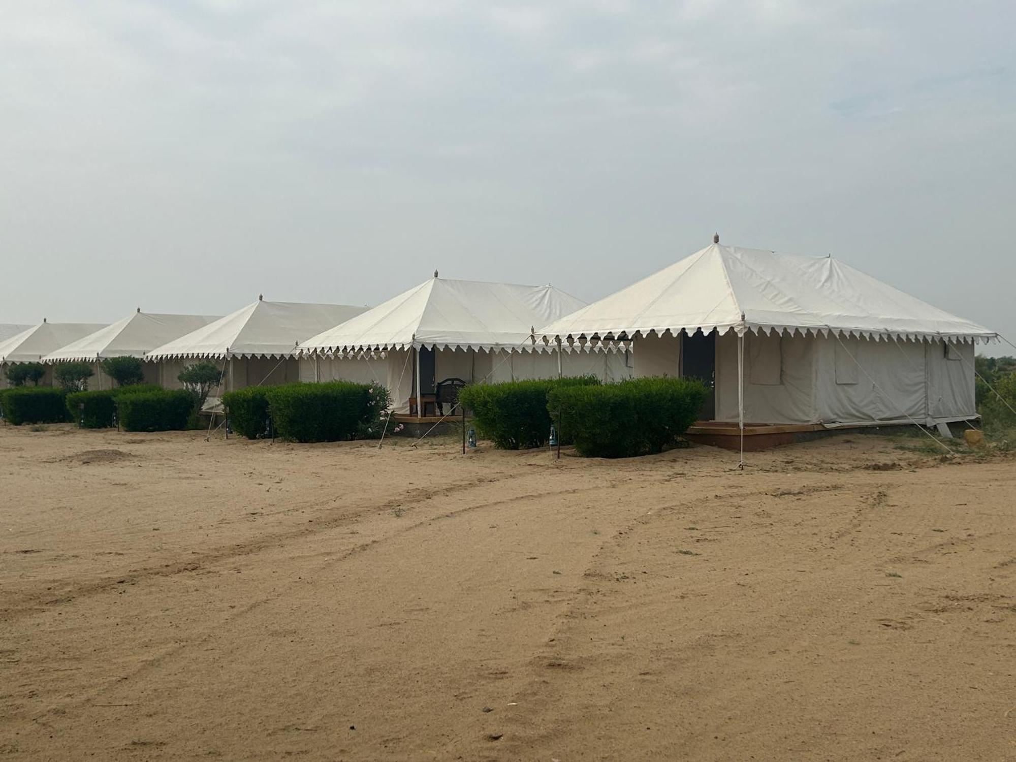 Sunny Desert Camp Kūri 외부 사진
