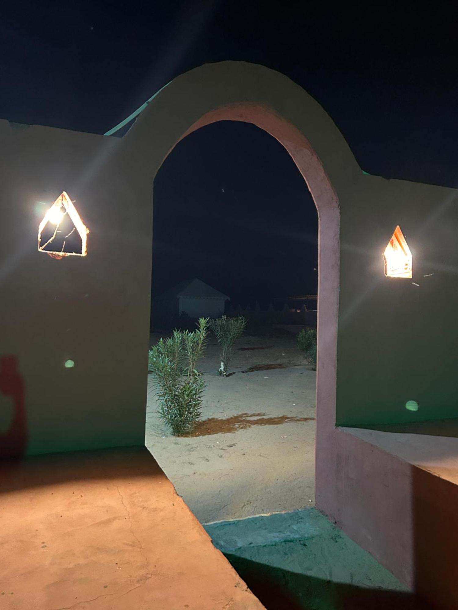 Sunny Desert Camp Kūri 외부 사진