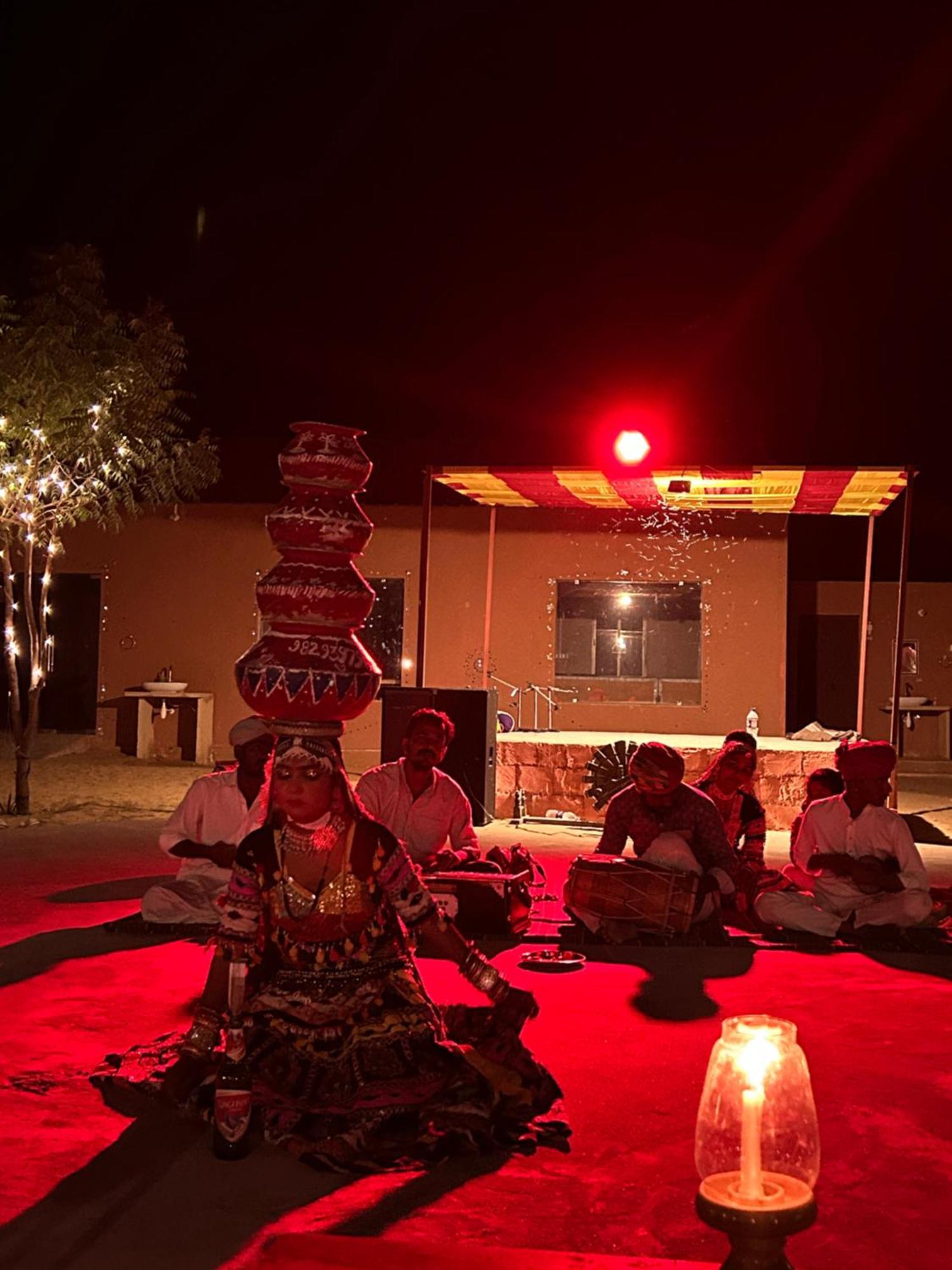 Sunny Desert Camp Kūri 외부 사진